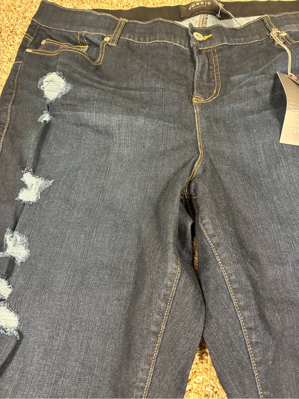 NWTs Torrid Premium Distressed Dark Wash Bombshell Skinny Jeans - Picture 13 of 13